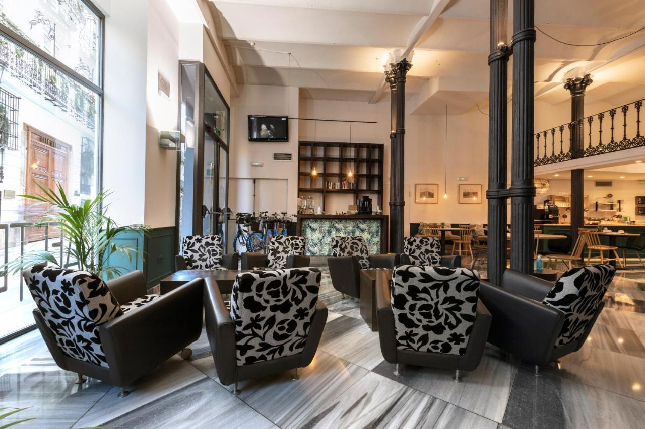 Petit Palace Plaza De La Reina Valencia Ngoại thất bức ảnh