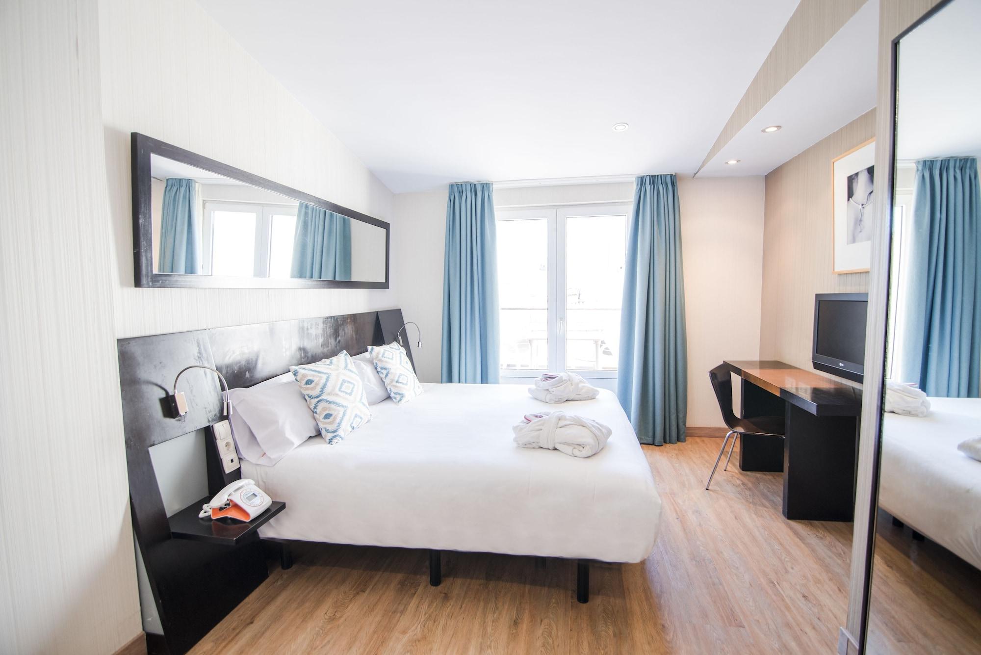 Petit Palace Plaza De La Reina Valencia Ngoại thất bức ảnh