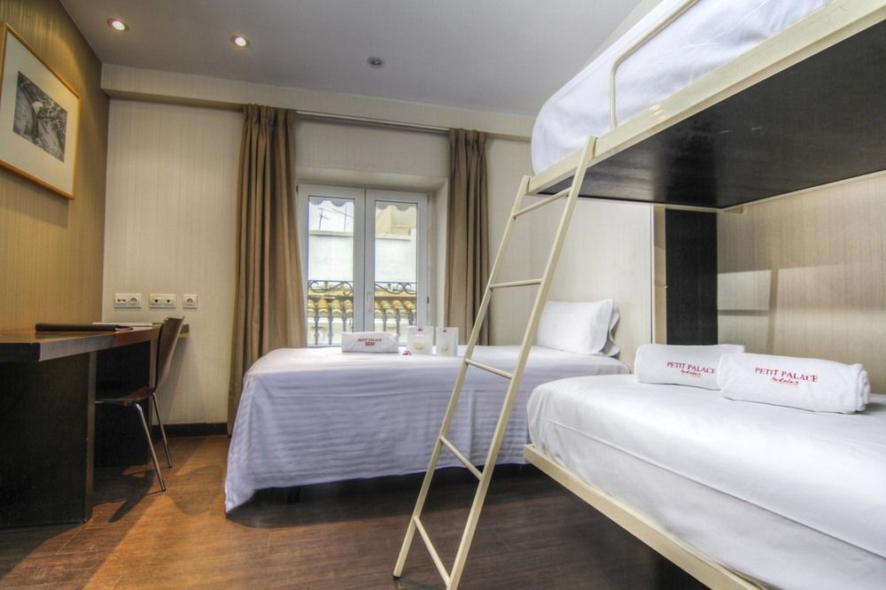 Petit Palace Plaza De La Reina Valencia Ngoại thất bức ảnh