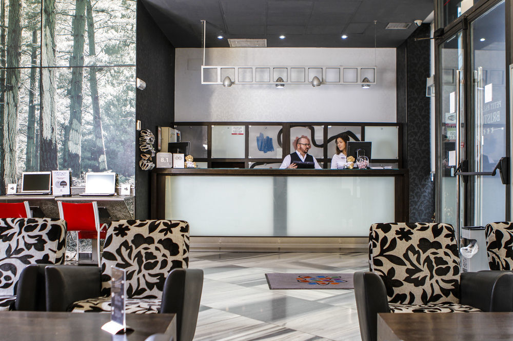 Petit Palace Plaza De La Reina Valencia Ngoại thất bức ảnh